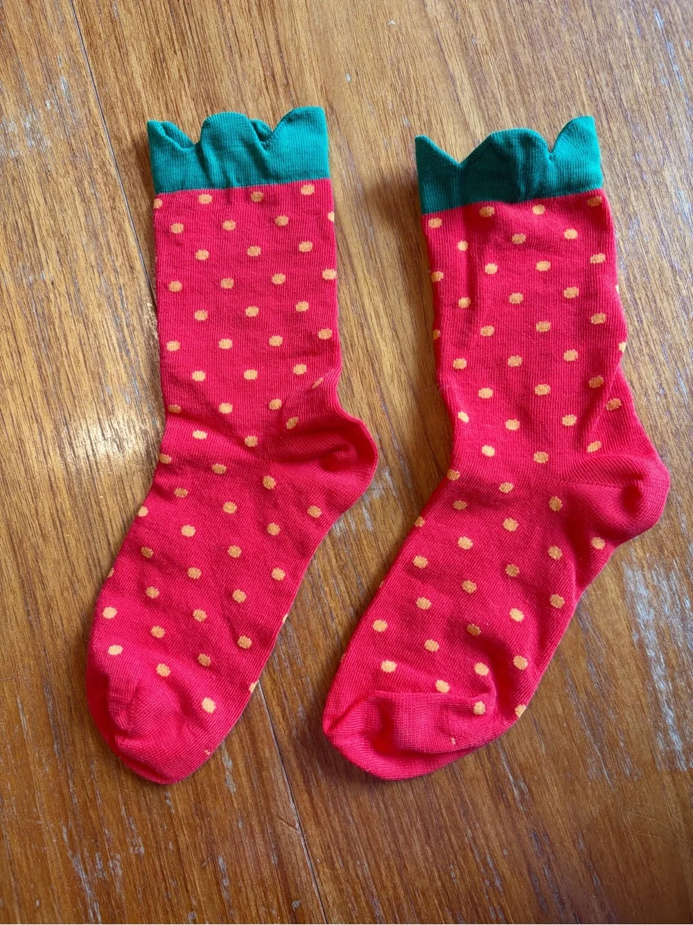 Hansel from Basel strawberry socks